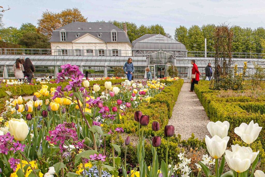 Visiter le jardin des plantes d'Amiens en famille